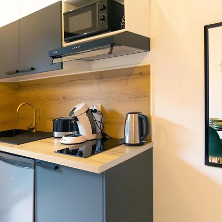 Chez Gatsby Apartment